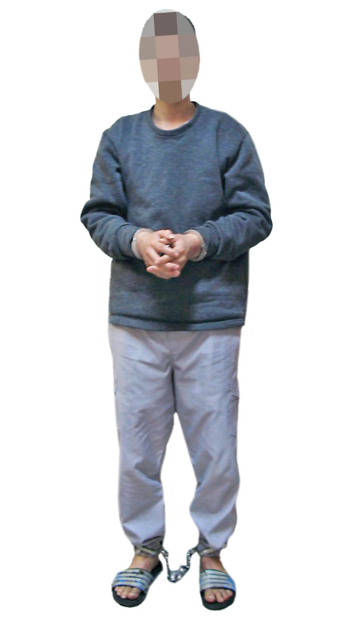 متهم مدعی است بیش از 2‌ماه در یک اتاق مخفی شده بود