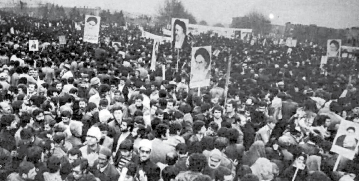 10 روزی که ماندگار شد