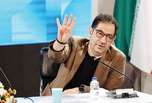 دبیر شورای صنفی نمایش: